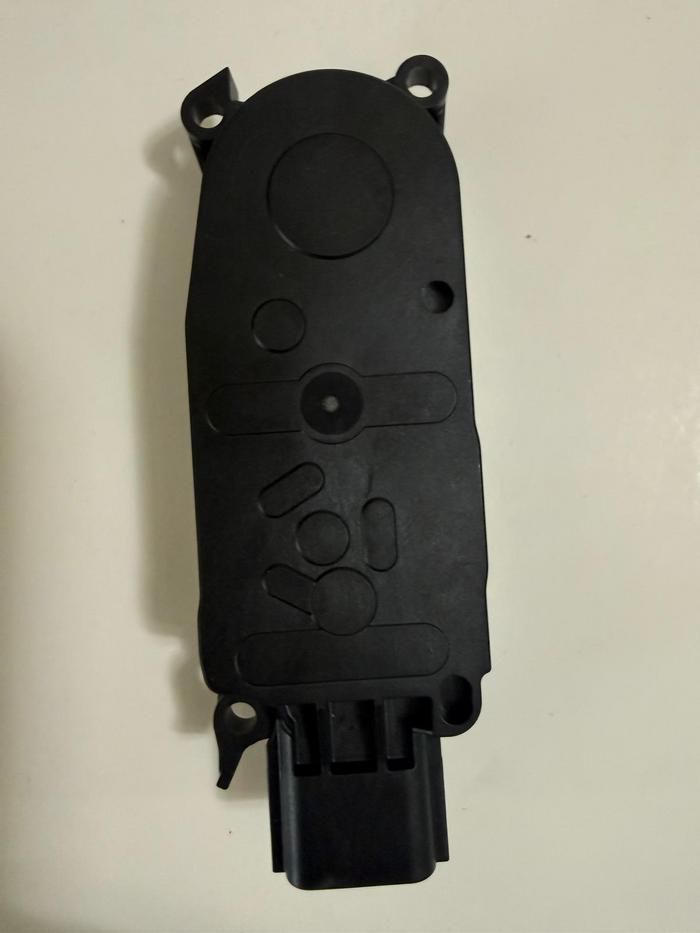 Duster 2 Ön Tampon Hava Izgarası Klapesi tek motor 2020- 214F69647R -ORJİNAL