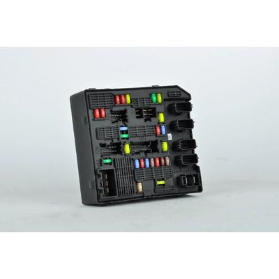 Elektronik Bağlantı Ünitesi Upc Sigorta Kutusu Megane 3 Fluence 284B69159R 284B60738R 284B62633R 284B66640R-RENAULT MAİS