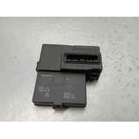 Sol Ön Kapı Kolu Anteni Otomatik Butonu Clio 4 Captur 1 (2013-2020) - Megane 3 Fluence (2008-2016) 285989032R - Renault Mais